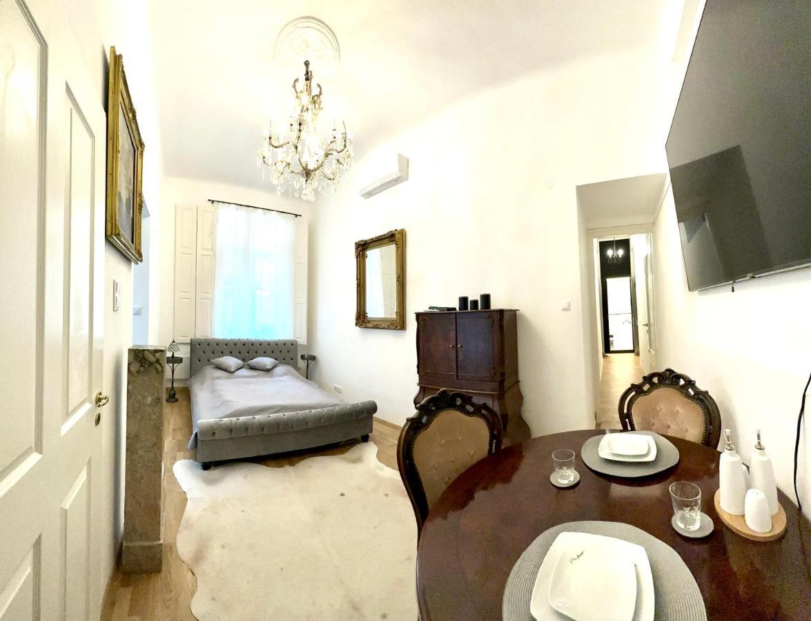 Central River Apartment Danube Budapeste Exterior foto