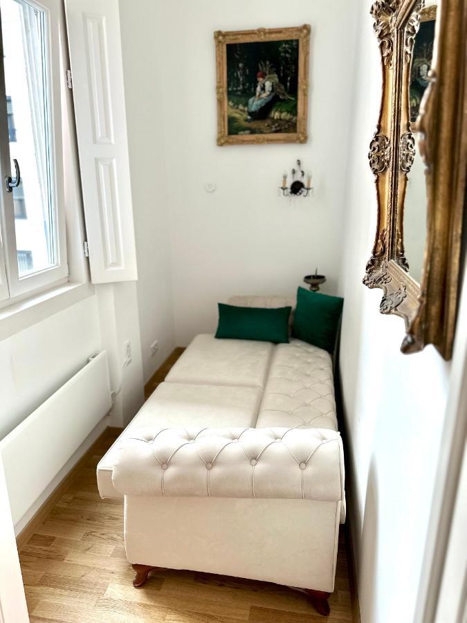 Central River Apartment Danube Budapeste Exterior foto