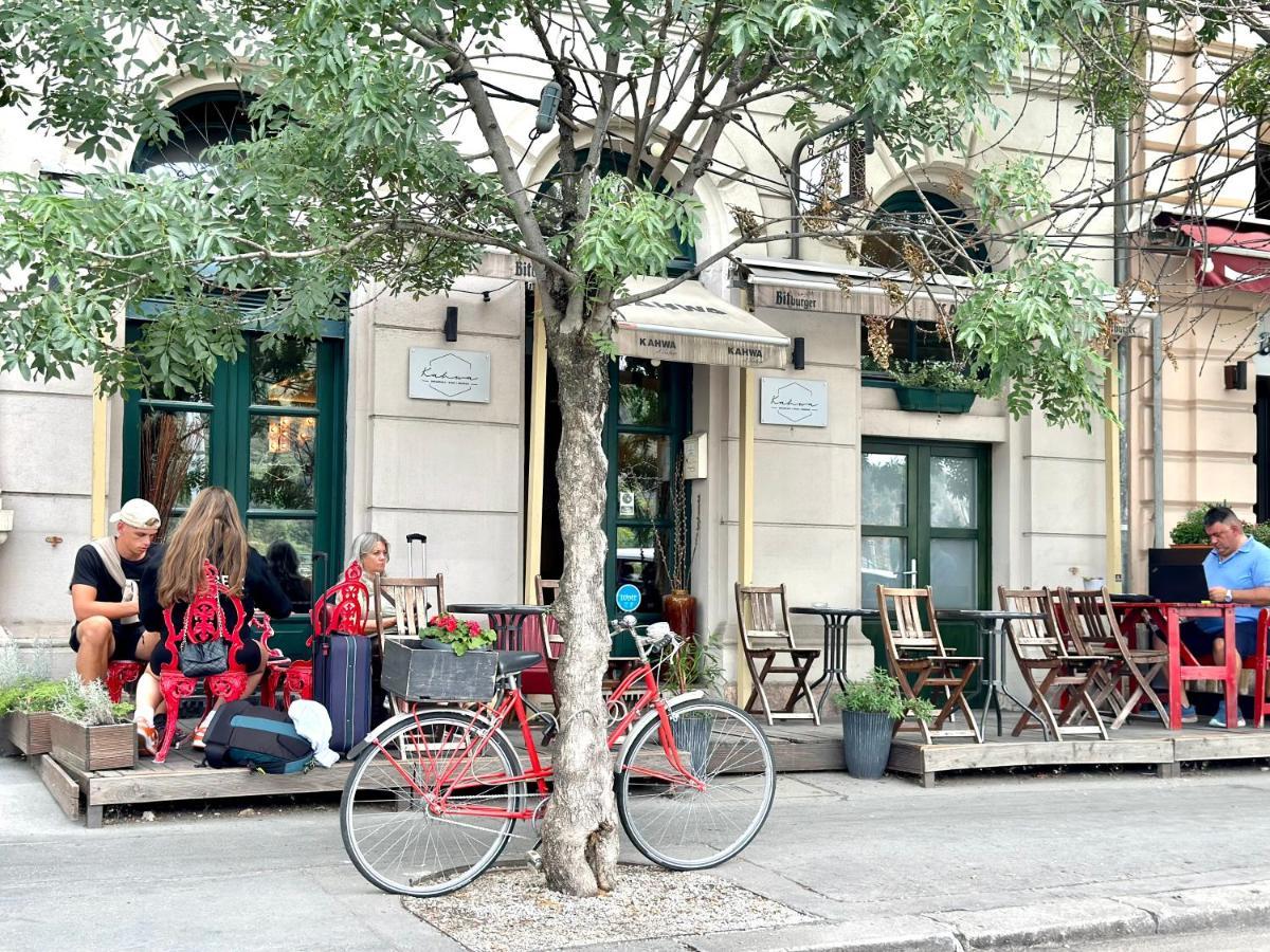 Central River Apartment Danube Budapeste Exterior foto